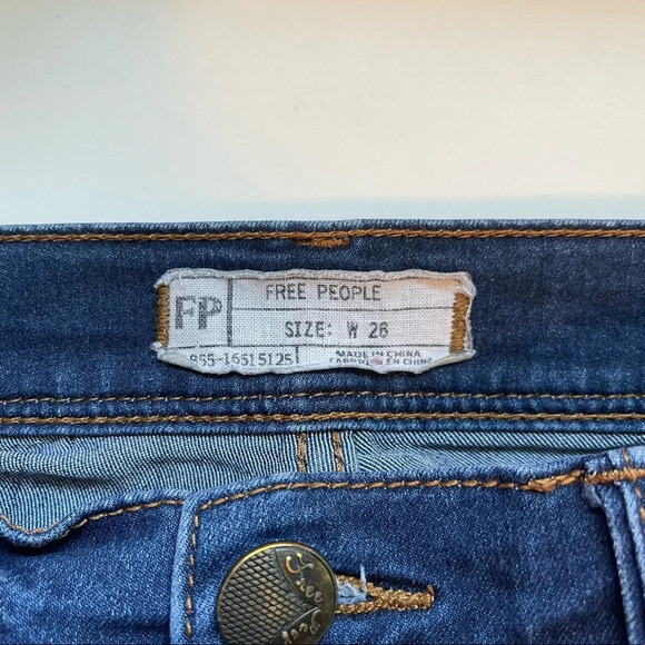 Free People Dark Wash Mid-rise Ankle Super Skinny Jeans 26 Women’s - Picture 11 of 13
